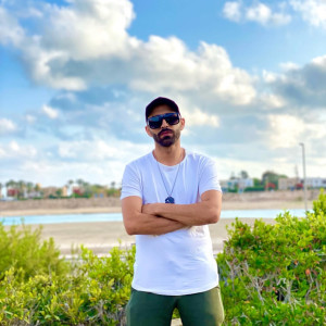 Album مجاريح ودي رايحه روحنا (Explicit) from 
