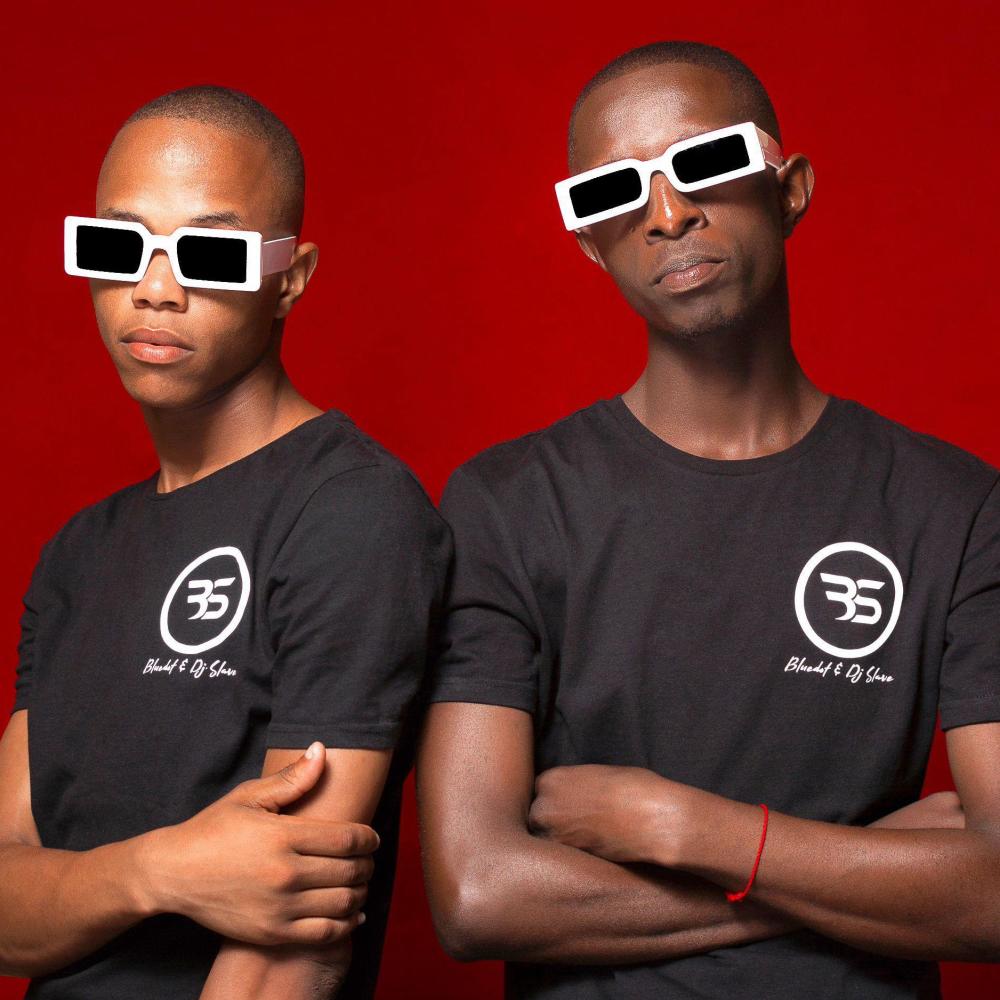 Ushuni wabafana (feat. Slash & Snev)