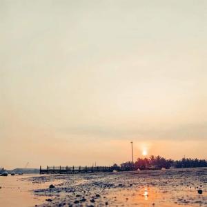 Listen to Dj Ning Alun Alun Nganjuk Slow Bass song with lyrics from Yolanda Zee