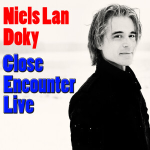 收聽Niels Lan Doky的The Blues (Live)歌詞歌曲