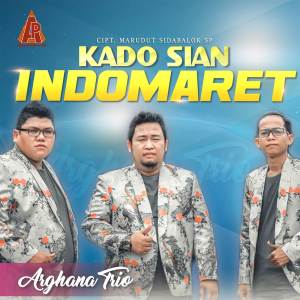 Dengarkan Kado Sian Indomaret lagu dari Arghana Trio dengan lirik