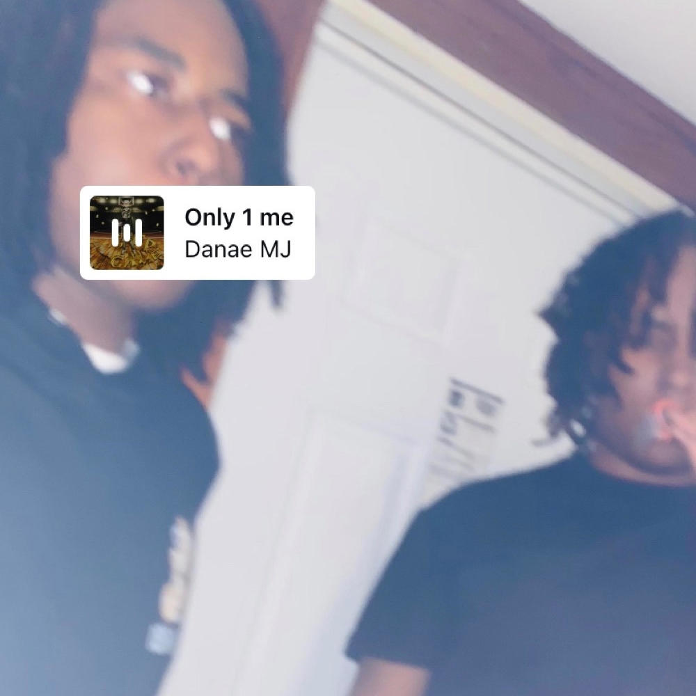 Block huggin (Explicit)