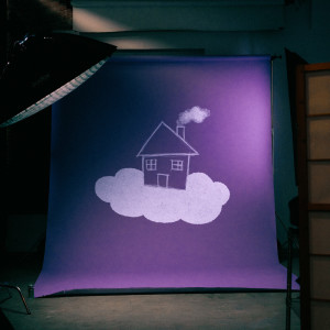 ดาวน์โหลดและฟังเพลง Casita en el Cielo พร้อมเนื้อเพลงจาก Niel González