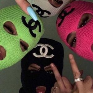 Listen to Mega das Paty (Explicit) song with lyrics from Dj jennis