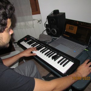 default playlist img