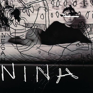 收聽Nina Hagen的Love Heart Attack歌詞歌曲