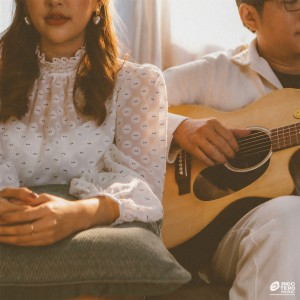 收聽Chilling Sunday的ดีพอไหม歌詞歌曲