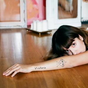 Listen to Redo song with lyrics from Victoria Canal