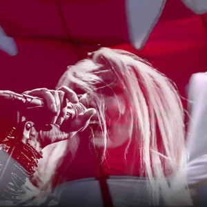 Dengarkan lagu O Canada nyanyian Sass Jordan dengan lirik