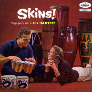 ดาวน์โหลดและฟังเพลง April In Portugal พร้อมเนื้อเพลงจาก Les Baxter