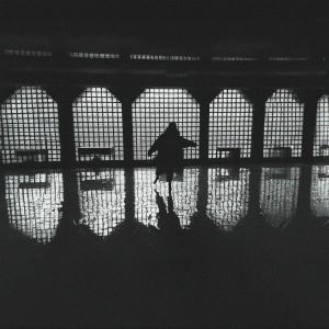 Dengarkan lagu Silent nyanyian mindfreakkk dengan lirik