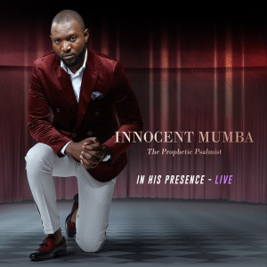 Dengarkan lagu Yahweh Worship Medley nyanyian Innocent Mumba dengan lirik