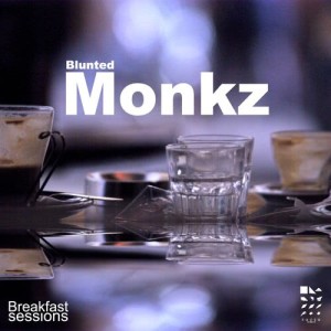 ดาวน์โหลดและฟังเพลง Funky Monkey พร้อมเนื้อเพลงจาก Blunted Monkz