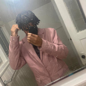 收聽Bdott2x的Bands Up ! (feat. d2smooth) (Explicit)歌詞歌曲