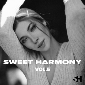 Album Sweet Harmony, Vol. 5 from Various Arists