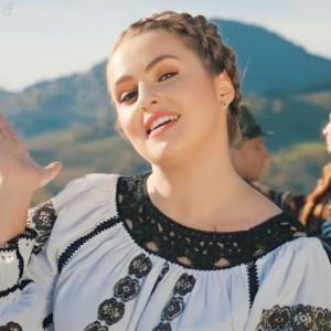 Listen to Când Mi-Am Găsit Eu Bădiță song with lyrics from Andreea Haisan