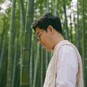 Listen to 渔场管理 (With 温流, 刘仁娜) song with lyrics from Yeonwoo Kim