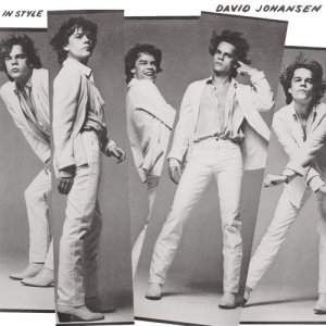 ดาวน์โหลดและฟังเพลง She (Album Version) พร้อมเนื้อเพลงจาก David Johansen