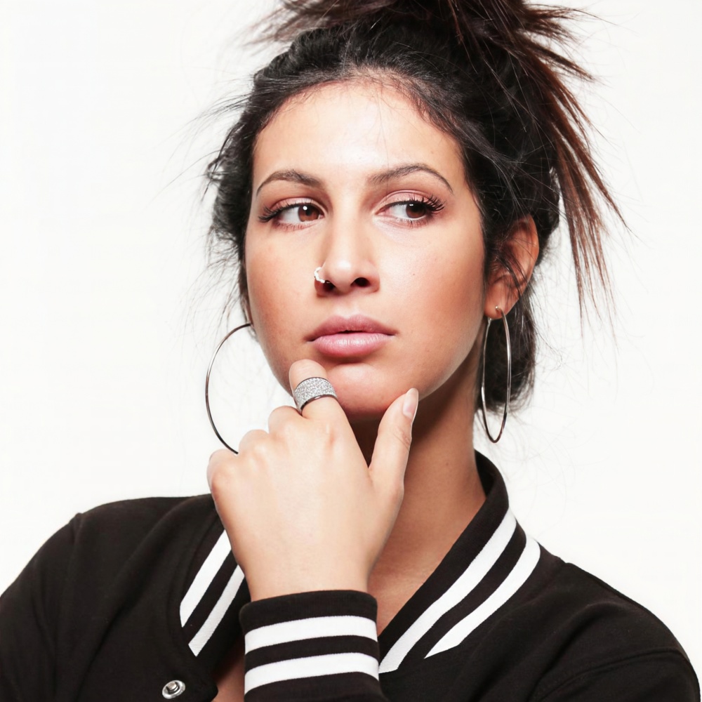 Lyna Mahyem