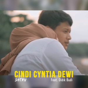 收听Cindi Cintya Dewi的Satru歌词歌曲