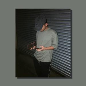 R Nazzy的專輯Coolest Man On Fire (Explicit)