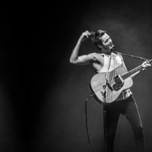 ดาวน์โหลดและฟังเพลง Dia Especial (Ao Vivo) พร้อมเนื้อเพลงจาก Tiago Iorc
