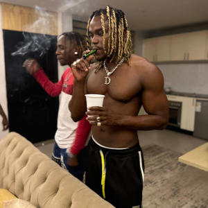 收聽Dullastar的Homework (feat. Country wizzy) (Explicit)歌詞歌曲