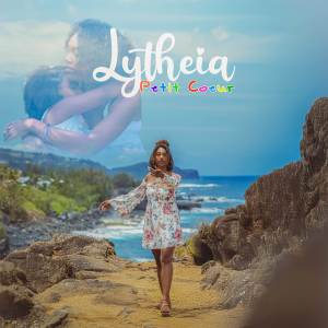 ดาวน์โหลดและฟังเพลง PETIT COEUR พร้อมเนื้อเพลงจาก LYTHÉÏA