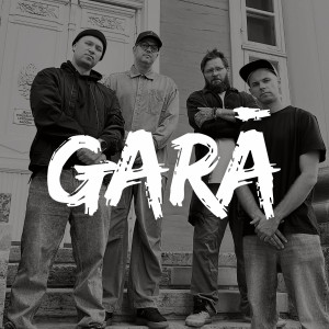 Album Garā oleh Pēteris Upelnieks