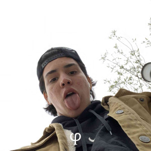 Listen to Que Rico: Music Vlog 9 song with lyrics from Pala