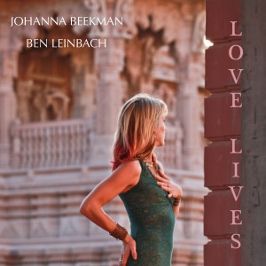 Johanna Beekman的专辑Love Lives