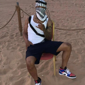 default playlist img