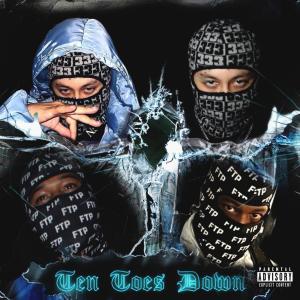 ดาวน์โหลดและฟังเพลง TEN TOES DOWN (Explicit) พร้อมเนื้อเพลงจาก YOUNG NUTTER