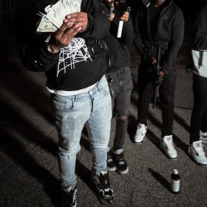 Rononfully的專輯Lowend (Explicit)
