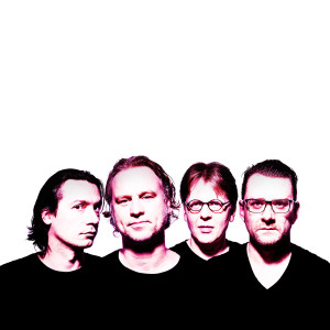 收聽Koen Lieckens的Hit It歌詞歌曲