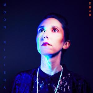 ดาวน์โหลดและฟังเพลง The Moment พร้อมเนื้อเพลงจาก Mia Eden