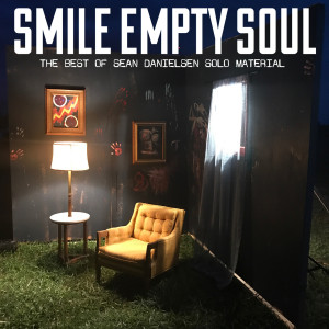 收听Smile Empty Soul的Rescue Me歌词歌曲