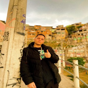 Listen to Amante da Putaria (Explicit) song with lyrics from DJ Karuso