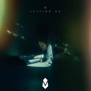 Mendum的专辑Letting Go (feat. Lisza)