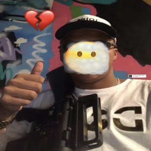 Dengarkan lagu Ta Tudo Fluindo (Explicit) nyanyian MC 20 dengan lirik