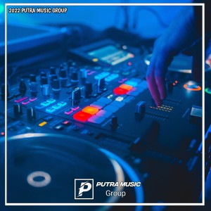 Dengarkan Malam Ini Tangkis Dang lagu dari DJ Sebats dengan lirik