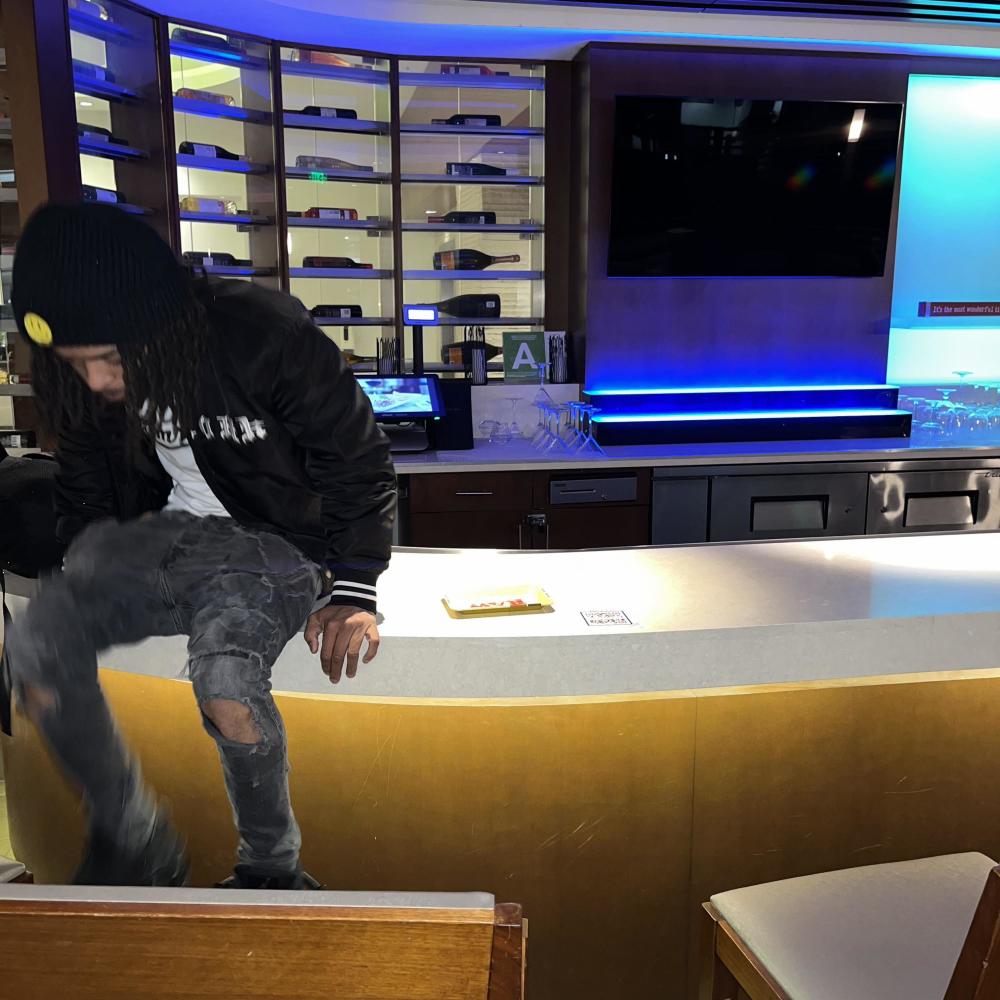 Solo Sippin (Explicit)