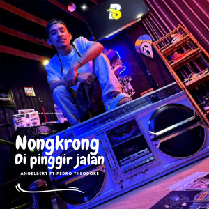 Nongkrong Di Pinggir Jalan