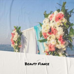 收听Stina Shorn的Operative Hour歌词歌曲