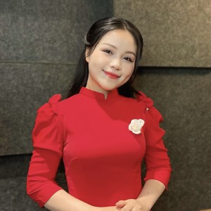 Listen to Miền Đất Hứa song with lyrics from Ân Nhi