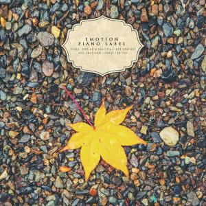 Dengarkan lagu Reverberation Of Longing nyanyian Holly Field dengan lirik