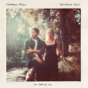 ดาวน์โหลดและฟังเพลง You Beside Me พร้อมเนื้อเพลงจาก Harrison Storm