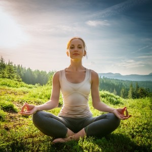 ดาวน์โหลดและฟังเพลง Un Viaje Pacífico พร้อมเนื้อเพลงจาก Campos relajantes para siempre