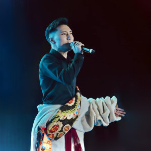 呷亞尼瑪的專輯青梅竹馬