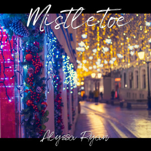 Dengarkan Have Yourself a Merry Little Christmas lagu dari Alyssa Ryan dengan lirik